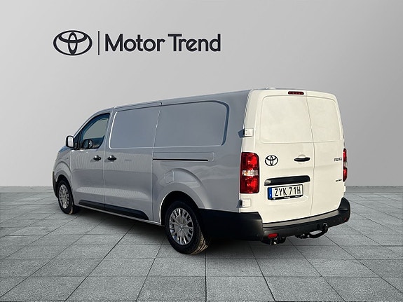 Toyota Proace 2 of 5