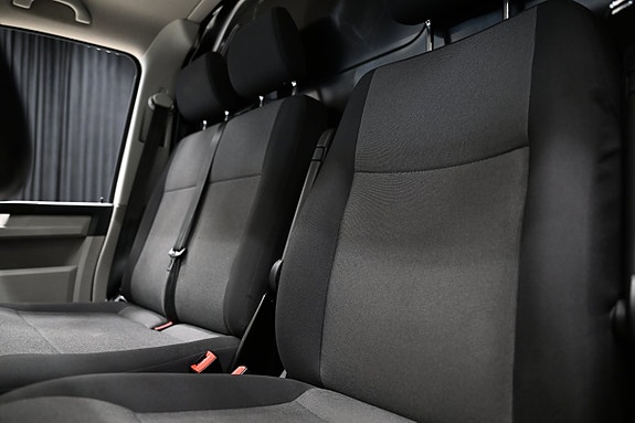Volkswagen e-Transporter 19 of 29