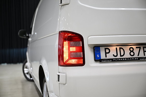 Volkswagen e-Transporter 6 of 29