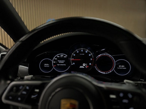 Porsche Cayenne Coupe 22 of 30