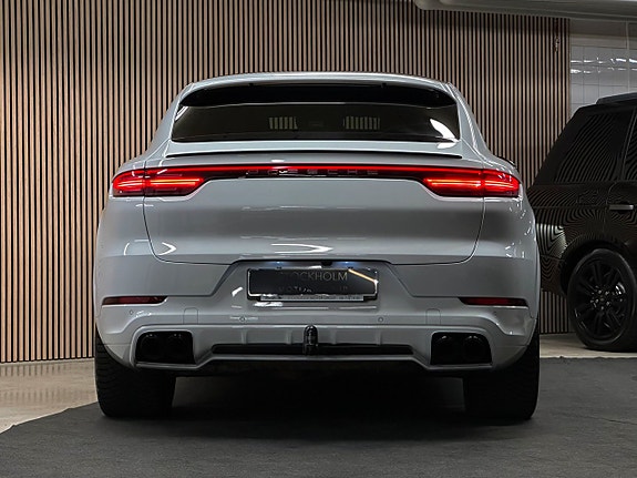 Porsche Cayenne Coupe 13 of 30