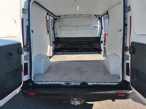 Renault Trafic 5 of 5
