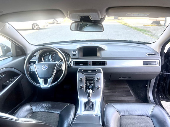 Volvo V70 7 of 7