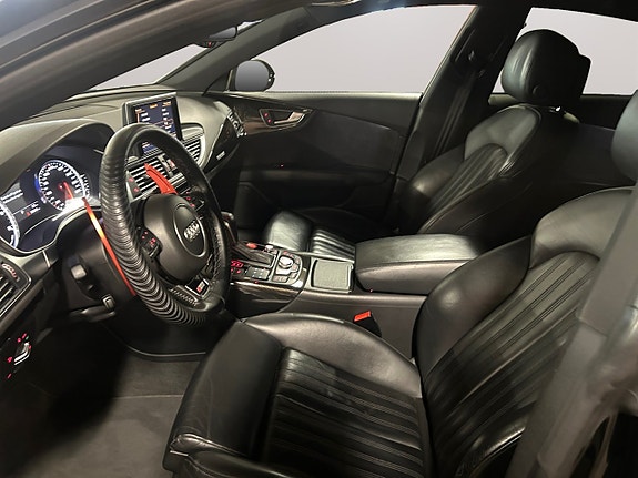Audi A7 9 of 26