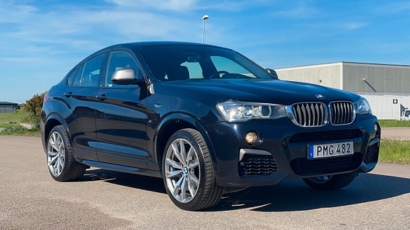 BMW X4 3 of 25