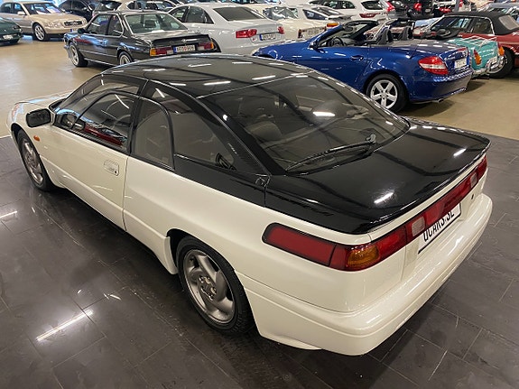 Subaru SVX 3 of 5