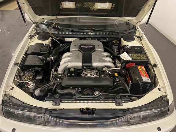 Subaru SVX 14 of 22