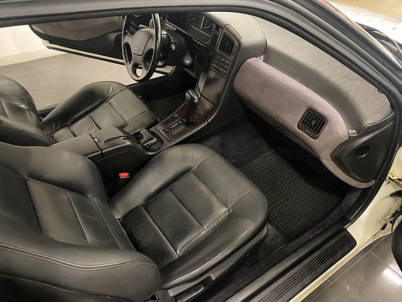 Subaru SVX 22 of 22