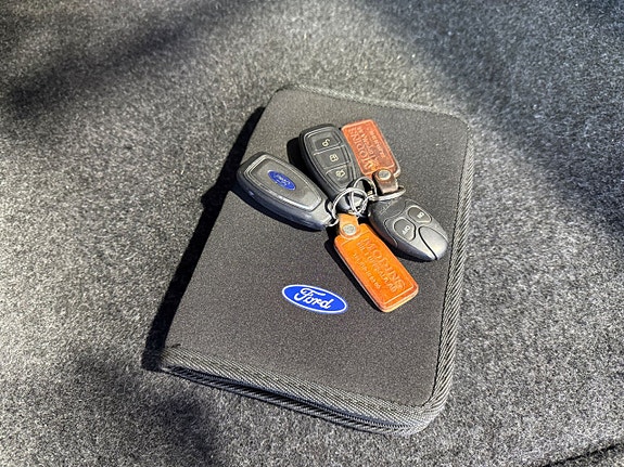 Ford S-MAX 14 of 18