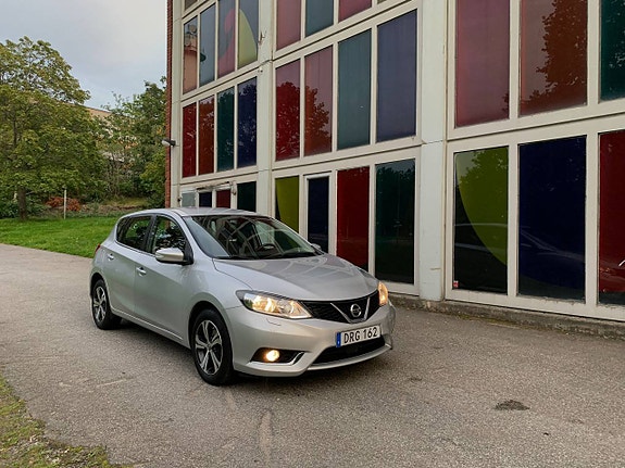 Nissan Pulsar 2 of 5