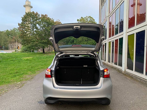 Nissan Pulsar 14 of 17
