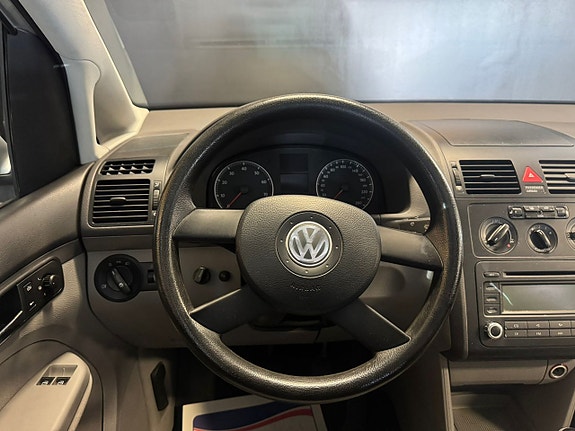 Volkswagen Touran 20 of 22