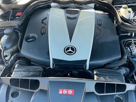 Mercedes-Benz E350 6 of 7