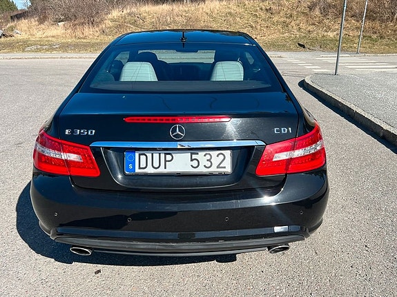 Mercedes-Benz E350 3 of 7