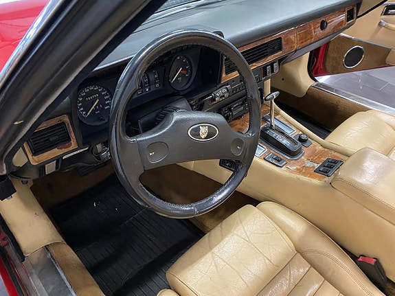 Jaguar XJS 20 of 23