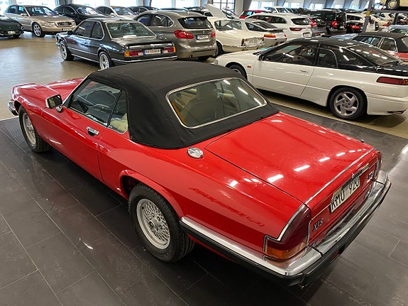 Jaguar XJS 8 of 23
