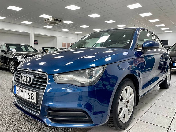 Audi A1 2 of 5