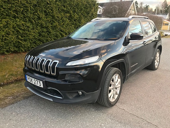 Jeep Cherokee 8 of 8