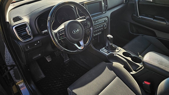 Kia Sportage 15 of 17
