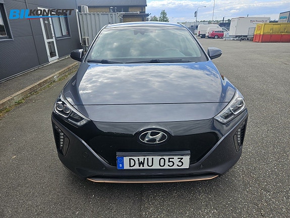 Hyundai IONIQ 7 of 27