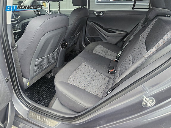 Hyundai IONIQ 14 of 27