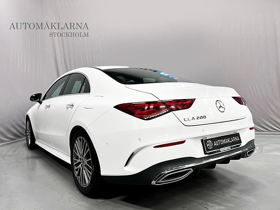 Mercedes-Benz CLA200 3 of 5