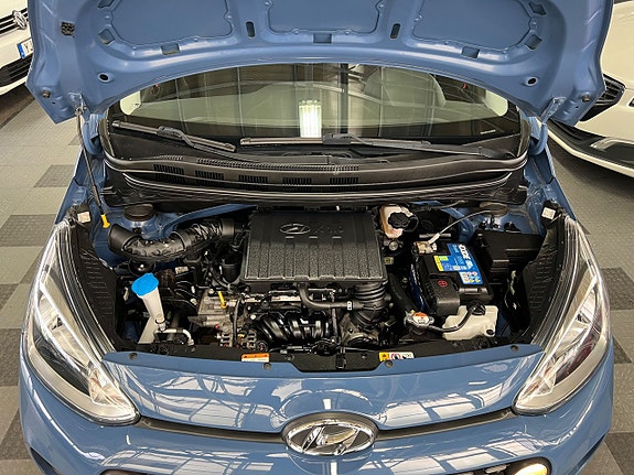 Hyundai i10 18 of 19