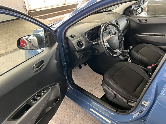 Hyundai i10 11 of 19