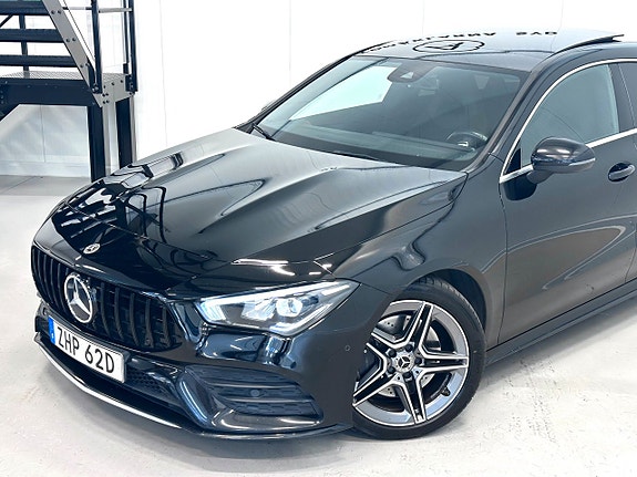 Mercedes-Benz CLA200 2 of 5