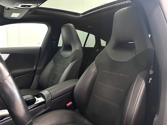 Mercedes-Benz CLA200 12 of 19