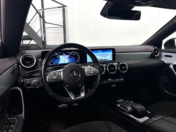Mercedes-Benz CLA200 7 of 19