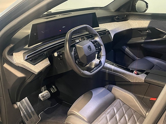 Peugeot e-3008 9 of 27