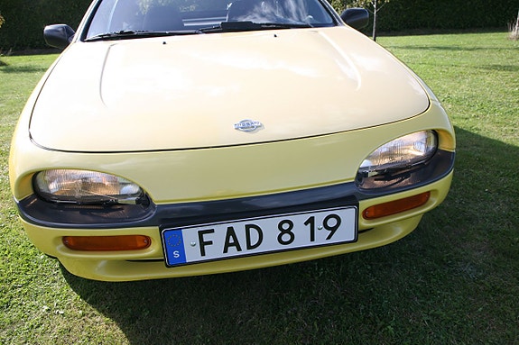 Nissan 100 NX 12 of 26