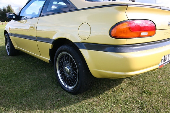 Nissan 100 NX 7 of 26
