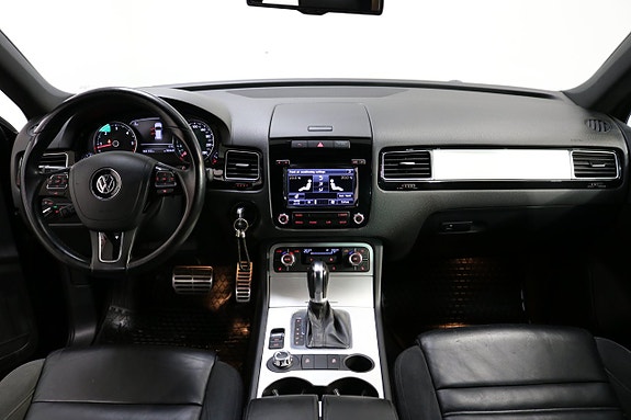 Volkswagen Touareg 13 of 27