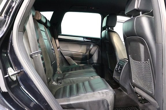 Volkswagen Touareg 18 of 27