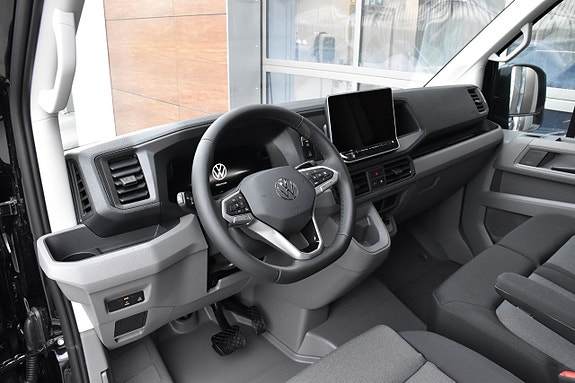 Volkswagen Crafter 35 8 of 23