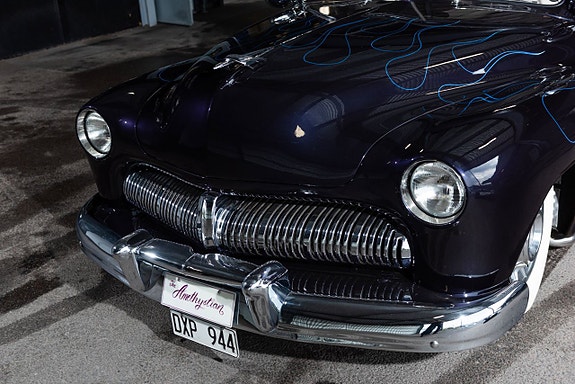 Mercury Custom 12 of 27