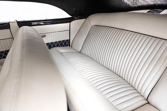 Mercury Custom 21 of 27