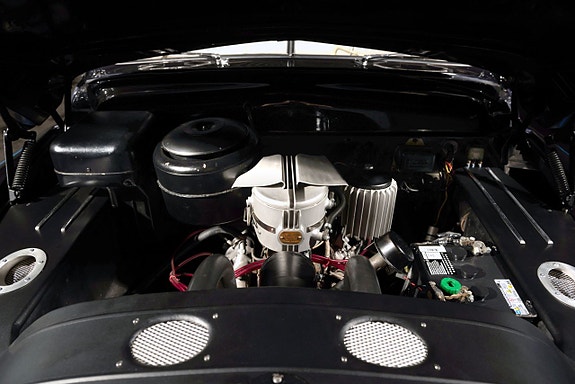 Mercury Custom 26 of 27