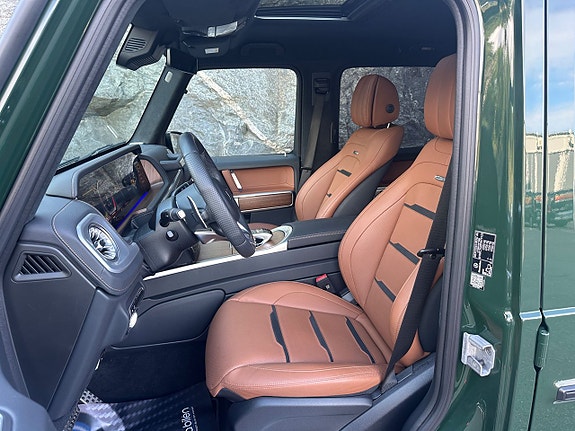 Mercedes-Benz G63 15 of 27