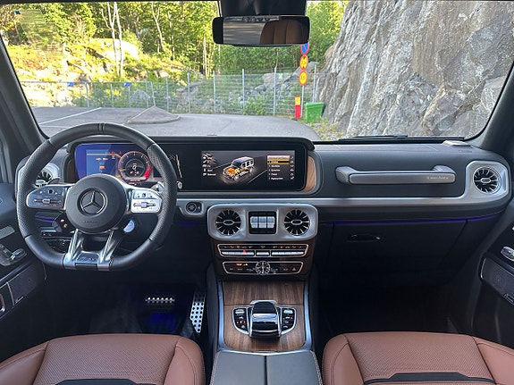 Mercedes-Benz G63 12 of 27