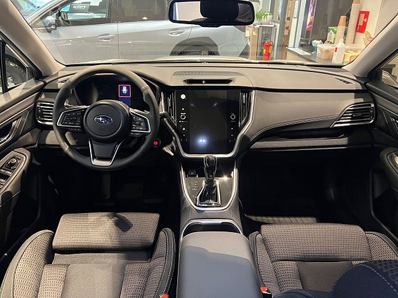 Subaru Outback 6 of 11
