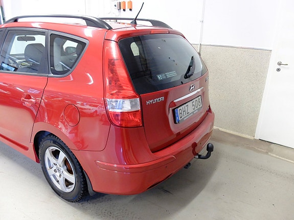 Hyundai i30 7 of 9