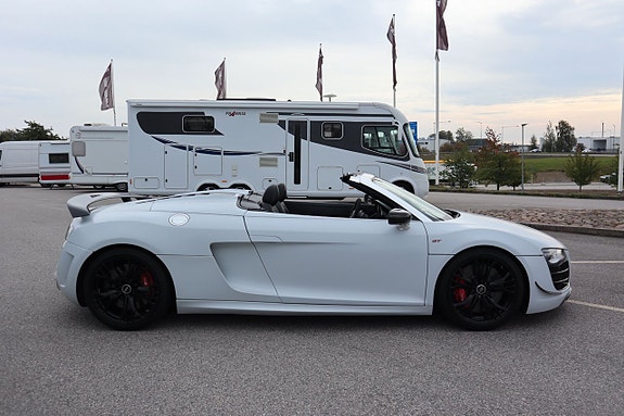 Audi R8 5 of 5