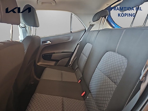 Kia Picanto 9 of 15