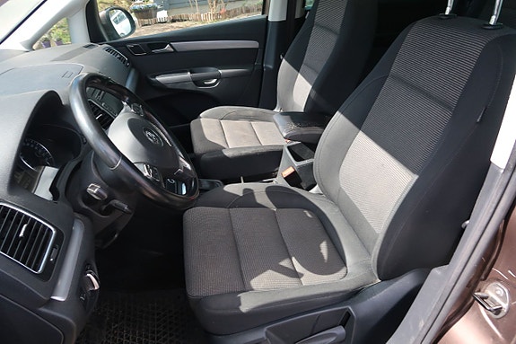 Volkswagen Sharan 5 of 7
