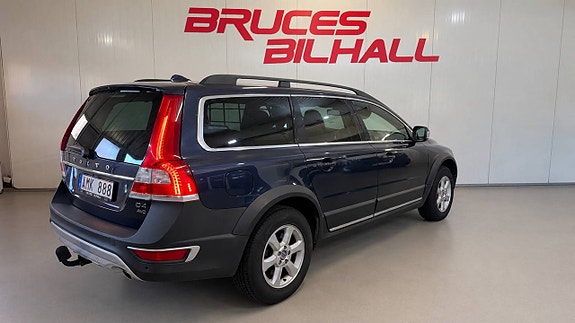 Volvo XC70 7 of 16