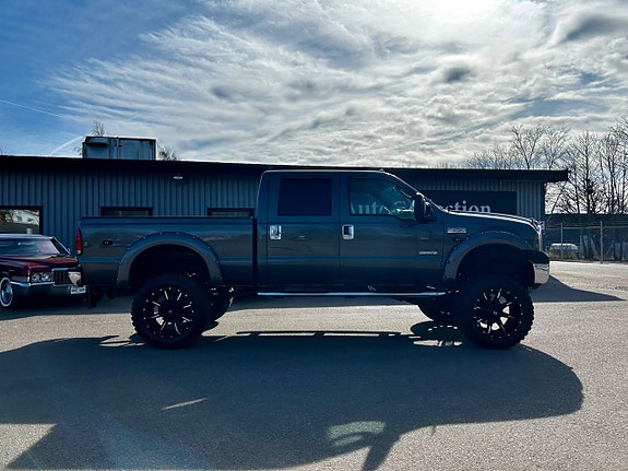 Ford F-250 7 of 16