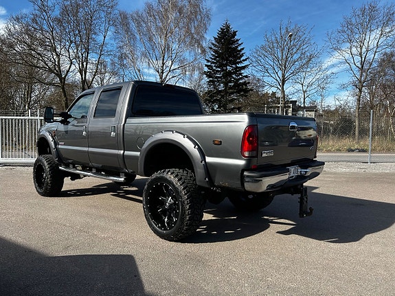 Ford F-250 5 of 5